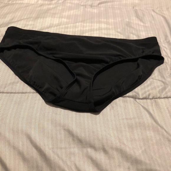 Aqua Green Other - NWT Aqua Green Swimsuit Bottom. Black , Size XL 16/18